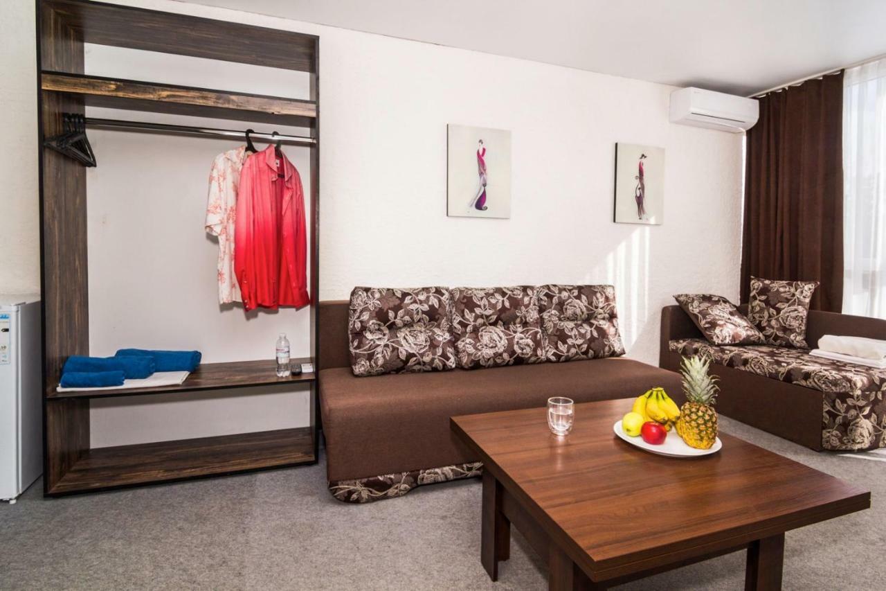 Marmaris Hotel Skadovs'k Exterior photo
