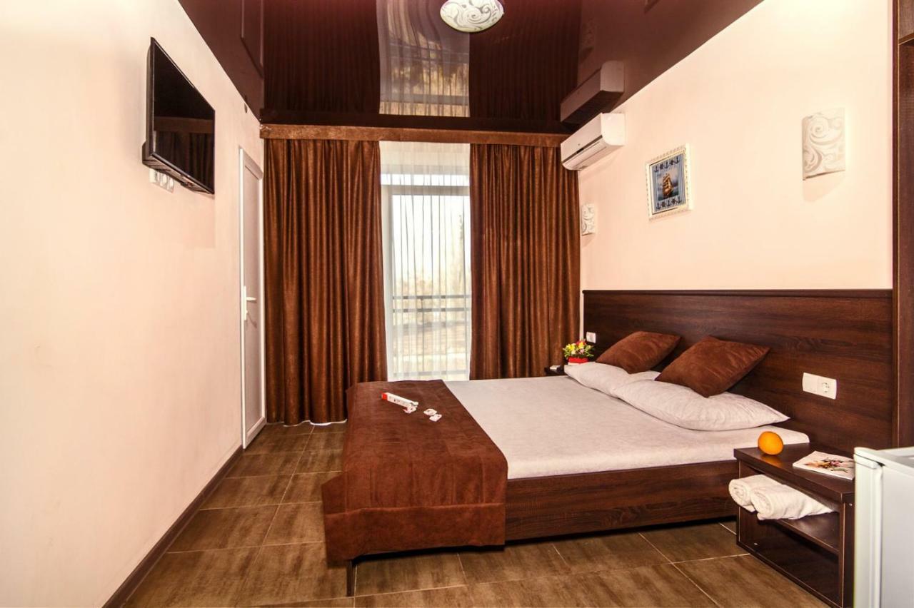 Marmaris Hotel Skadovs'k Exterior photo